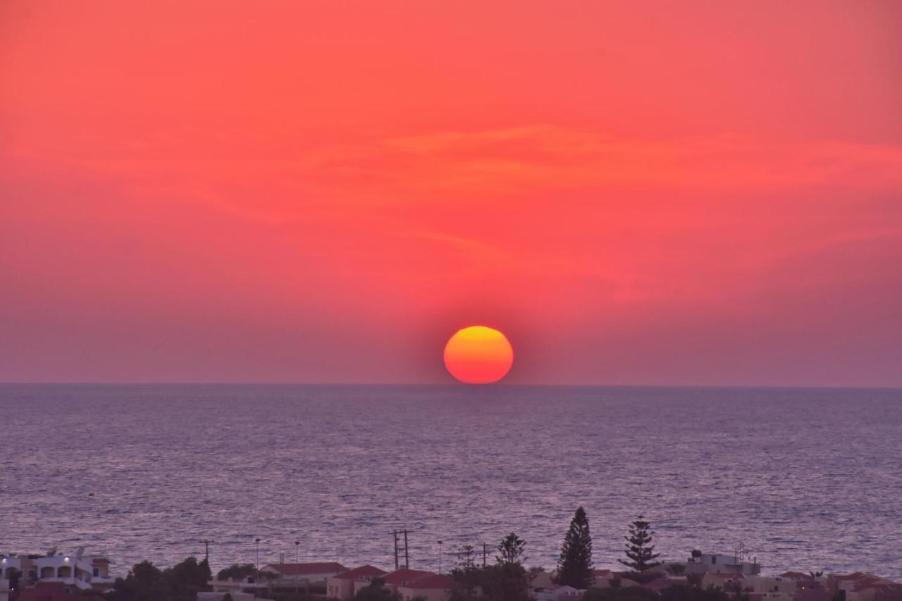 Ocean Heights View Hotel Anissaras Bagian luar foto