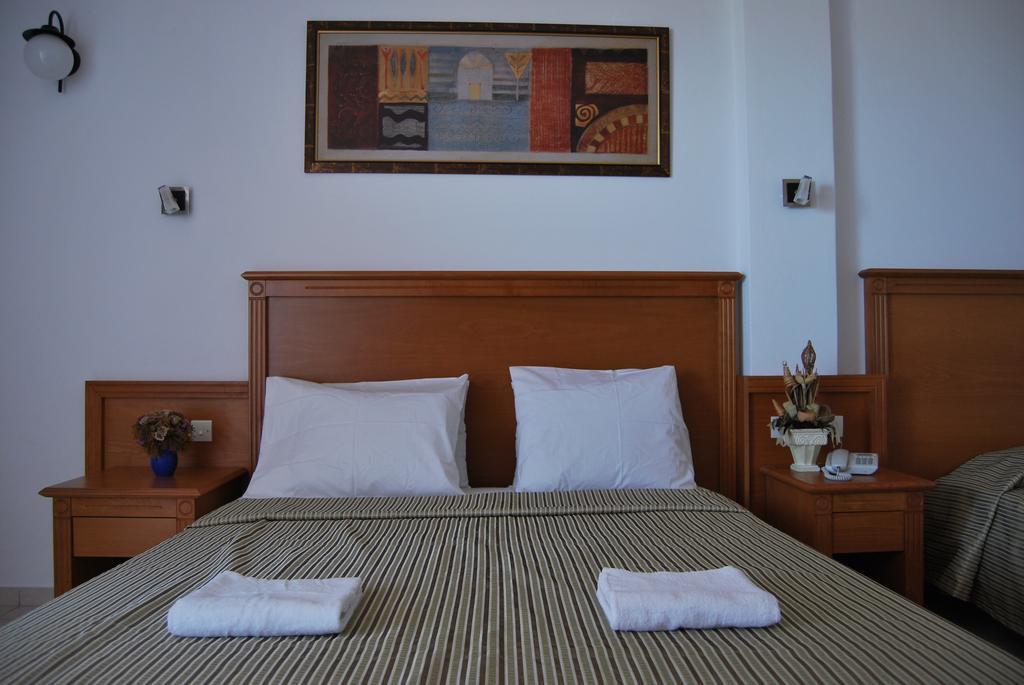 Ocean Heights View Hotel Anissaras Bagian luar foto